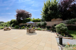 Photo 6- click for photo gallery